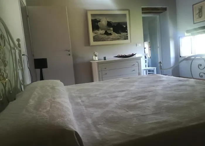 Collina 3*